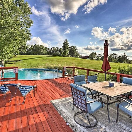 Williamstown Gem With Private Pool And Hot Tub! Villa Kültér fotó