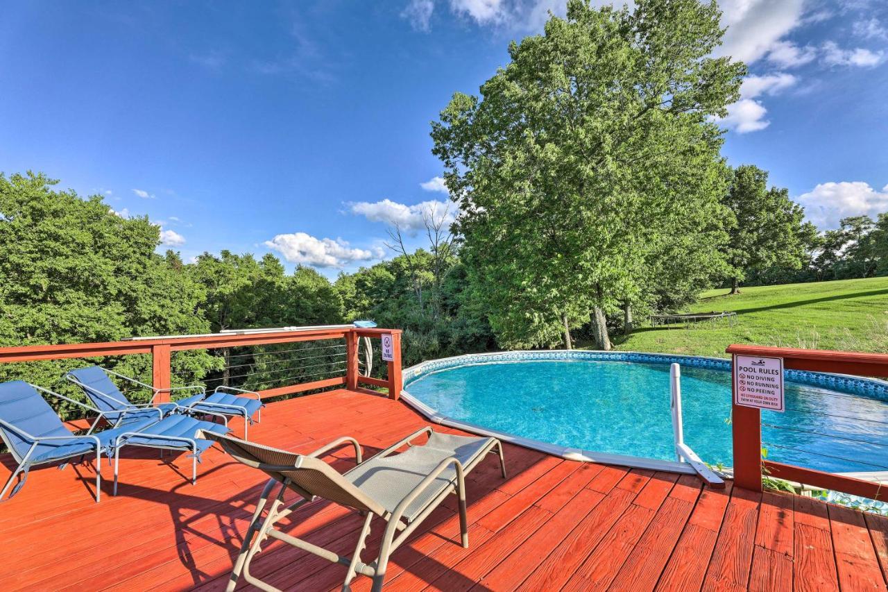 Williamstown Gem With Private Pool And Hot Tub! Villa Kültér fotó